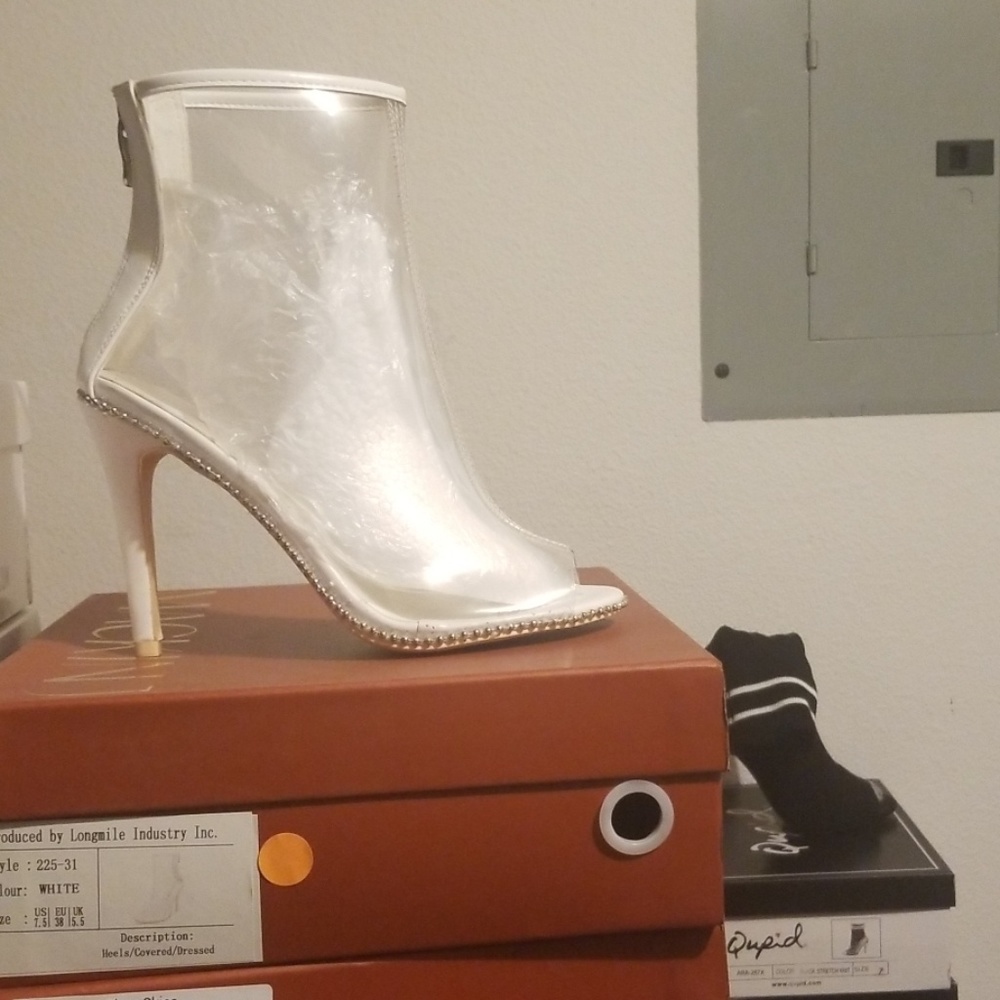 Women's booties